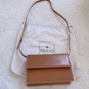 Vintage Gucci luxury leather crossbody